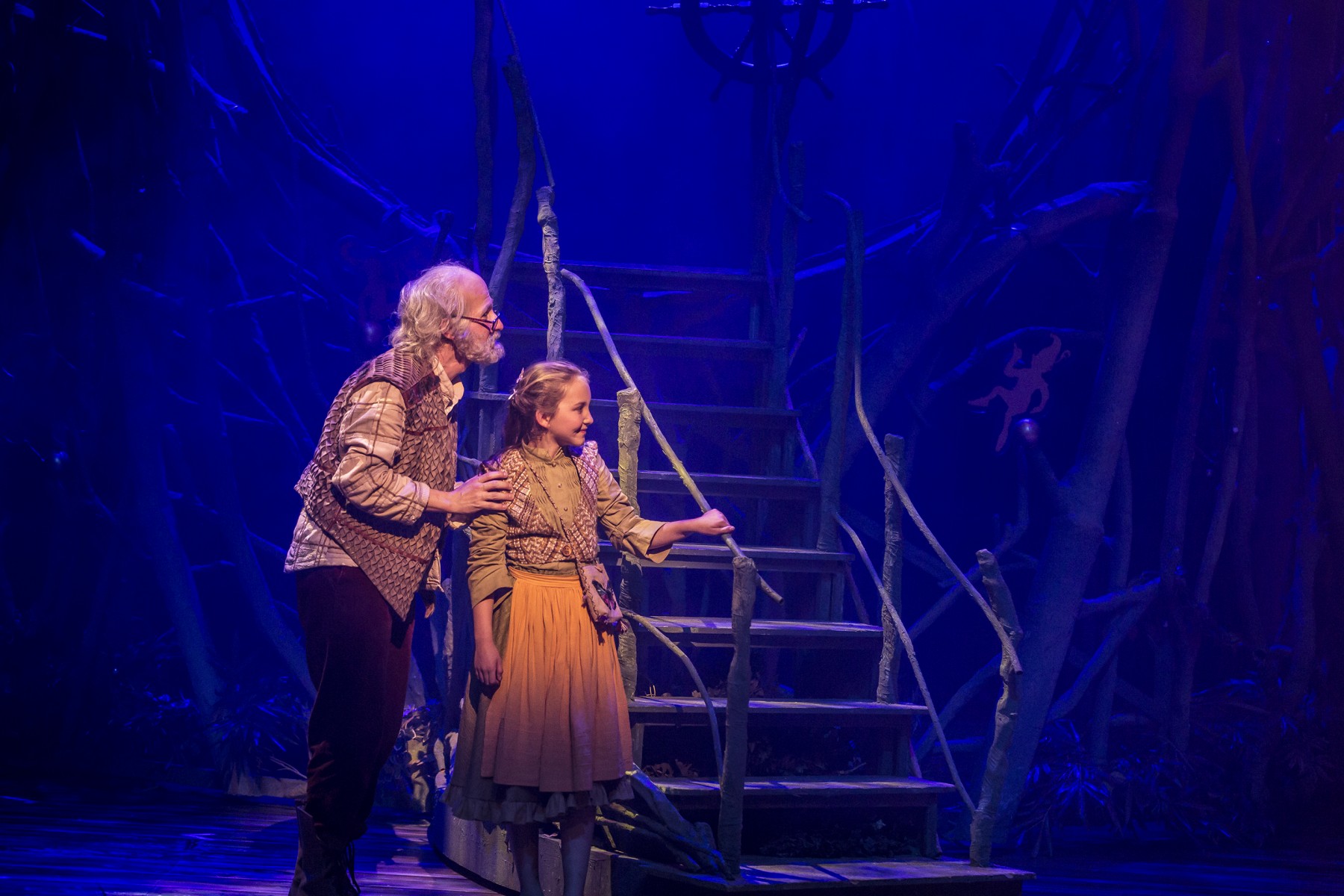 Sprookjessprokkelaar de musical - opa Anders en Sterre