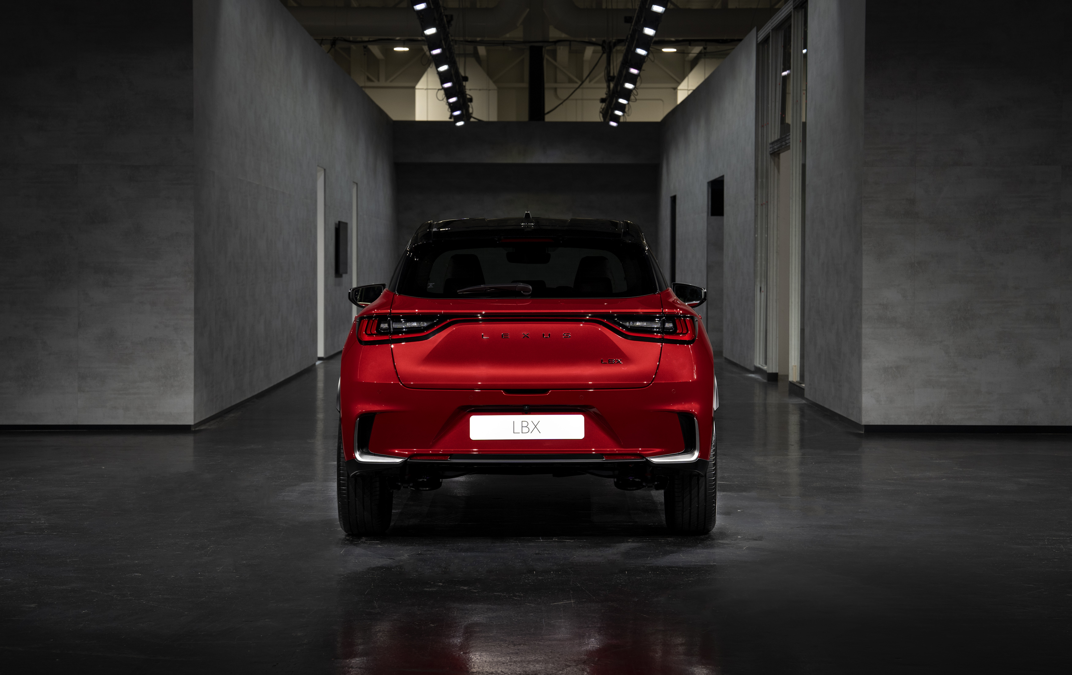 LEXUS COMUNICA I LISTINI DI LBX