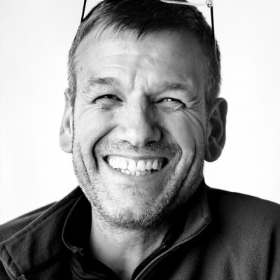 LDA_Judge_Portrait_Simon_1x1_master