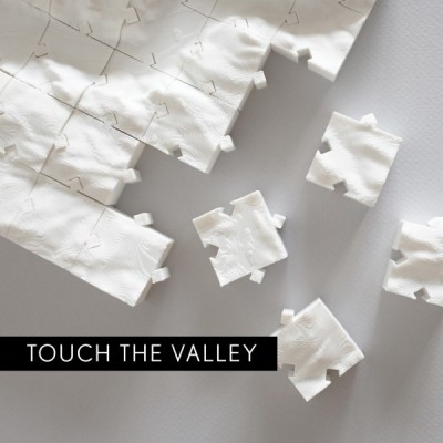 LDA2023 Pack4_Still_Touch the Valley_with text_1ü~1