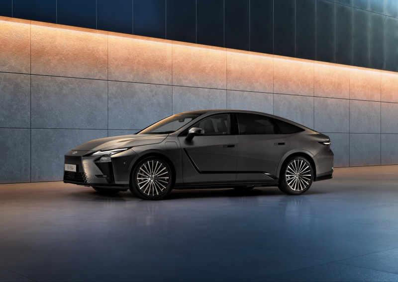 ALL-NEW LEXUS ES TAKES SEDAN STYLING, LUXURY AND REFINEMENT TO A HIGHER ...
