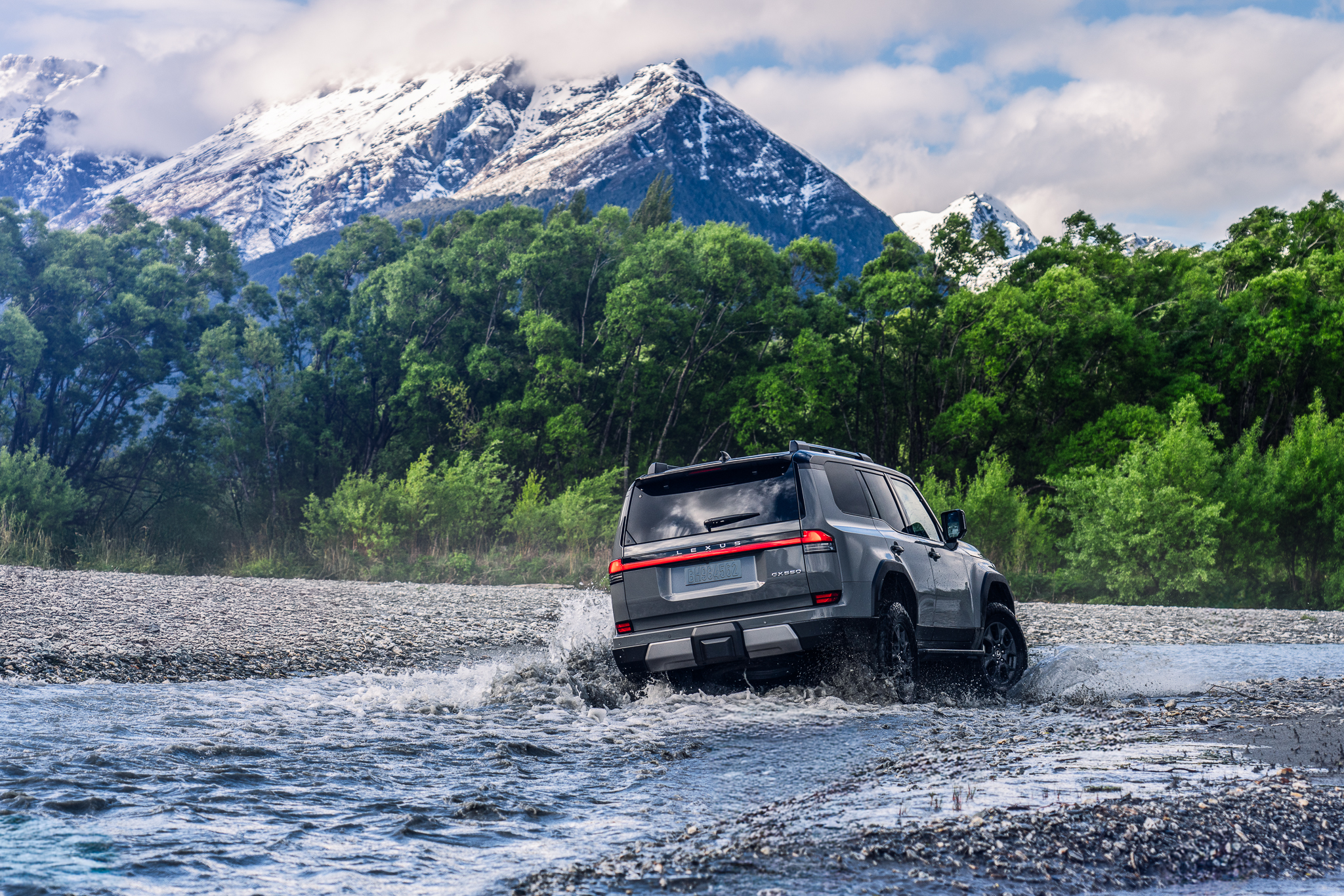 THE LEXUS GX: REDEFINING THE AUTHENTIC OFF-ROADER WITH LUXURY