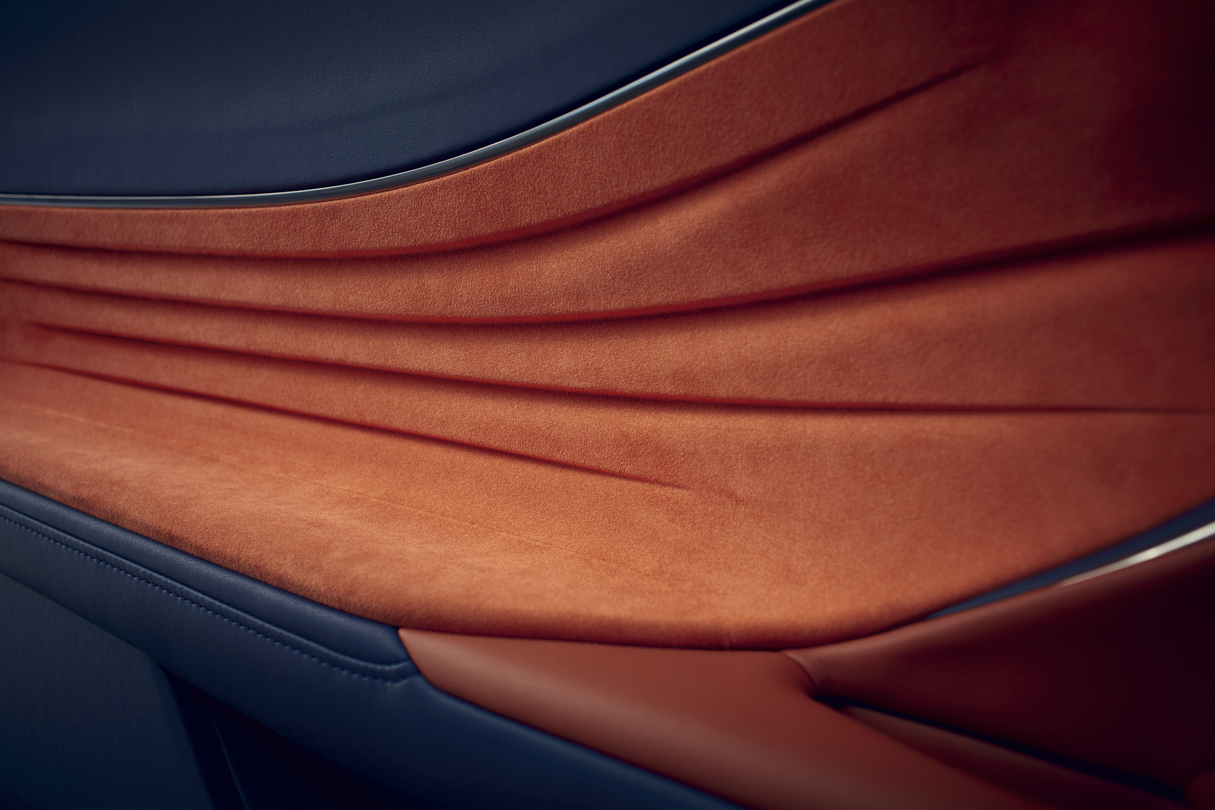 NATURE’S BRILLANCE CAPTURED NEW LEXUS STRUCTURAL BLUE