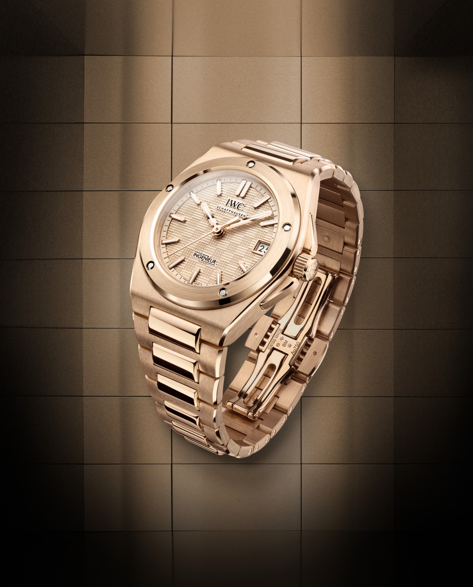 直径35 MMのケースを備えた IWC「インヂュニア・オートマティック 35」