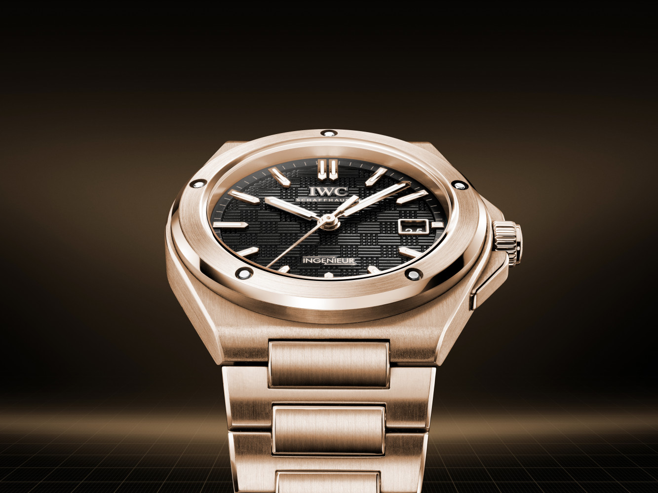 18Kレッドゴールド製のIWC 「インヂュニア・オートマティック 40」