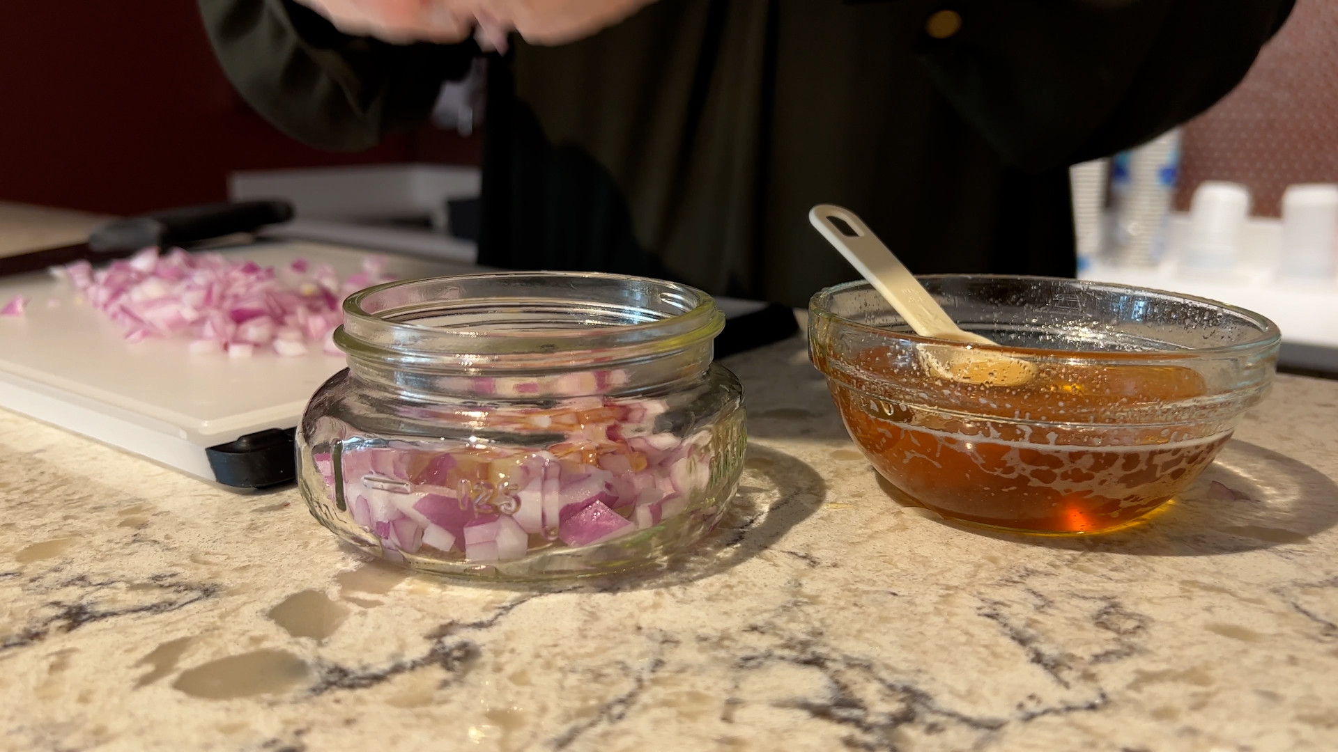 Honey and onion remedy