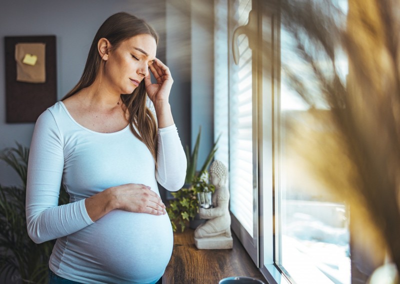 Distressed pregnant woman