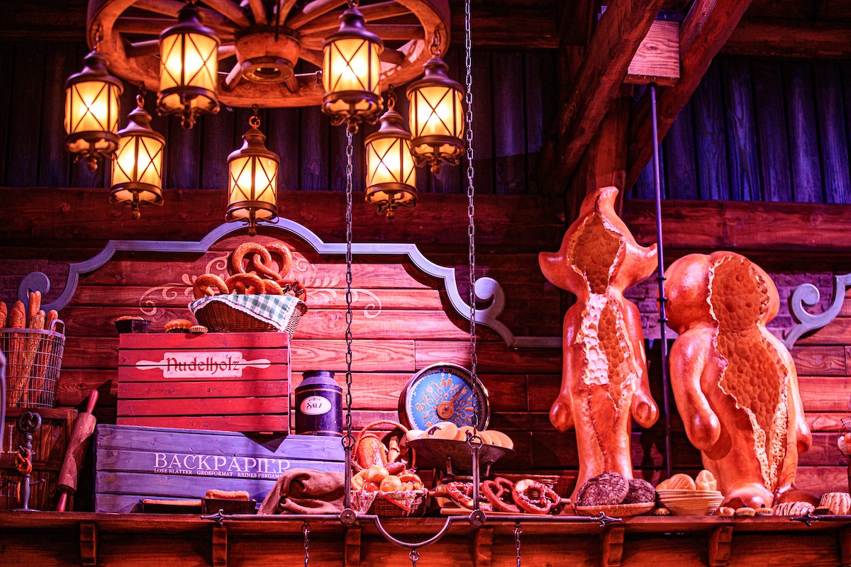Efteling_Auch in der B&auml;ckerei Kr&uuml;mel haben Max und Moritz ihre Spuren hinterlassen