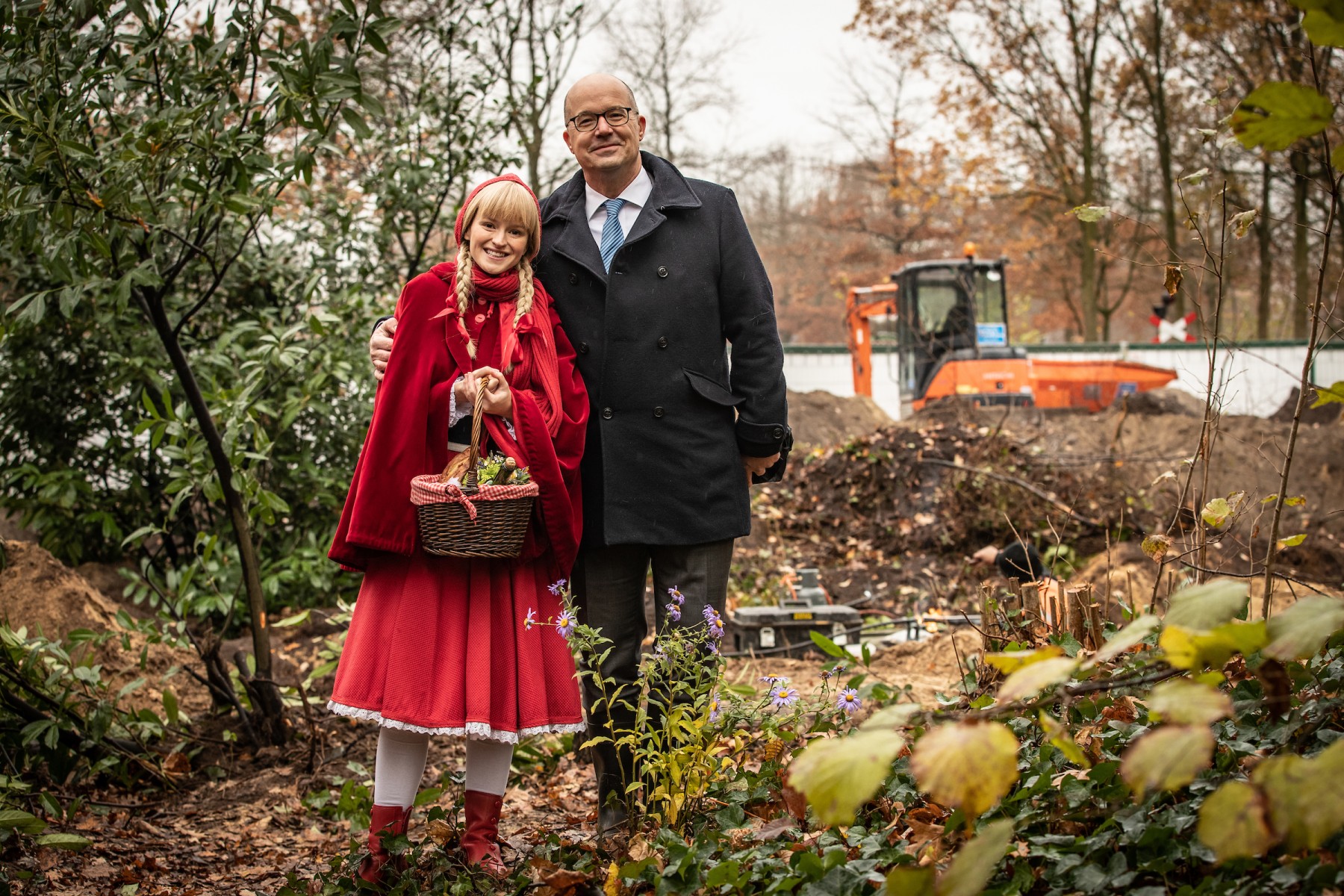 Efteling_Baubeginn Die sechs Schw&auml;ne