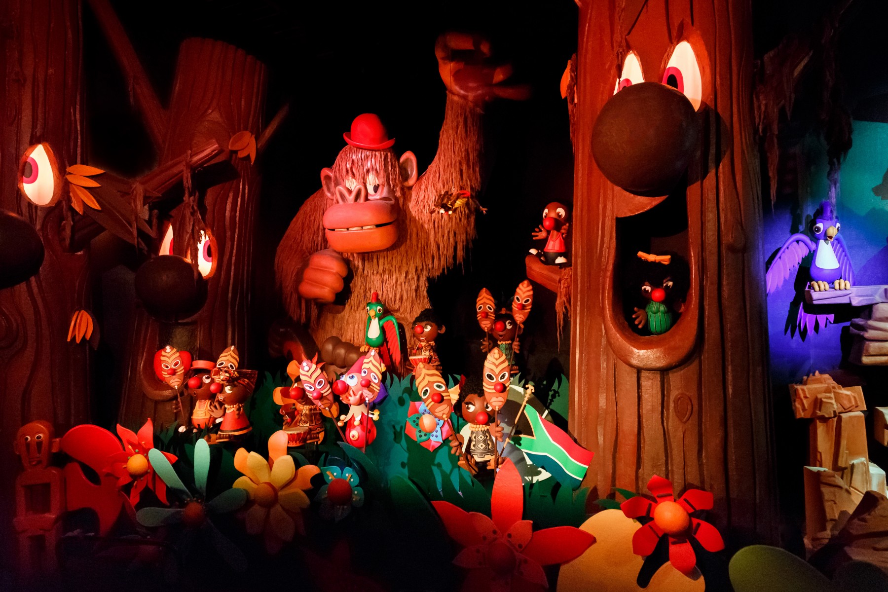 Efteling - Carnaval Festival - Auch in Afrika kommen die Besucher vorbei