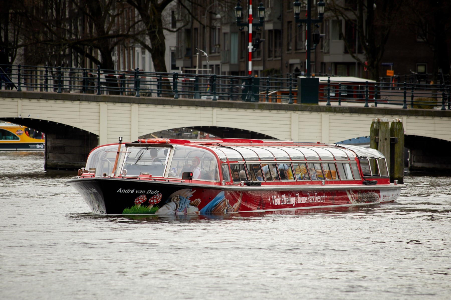 Efteling-Efteling-Grachtenboot on Tour