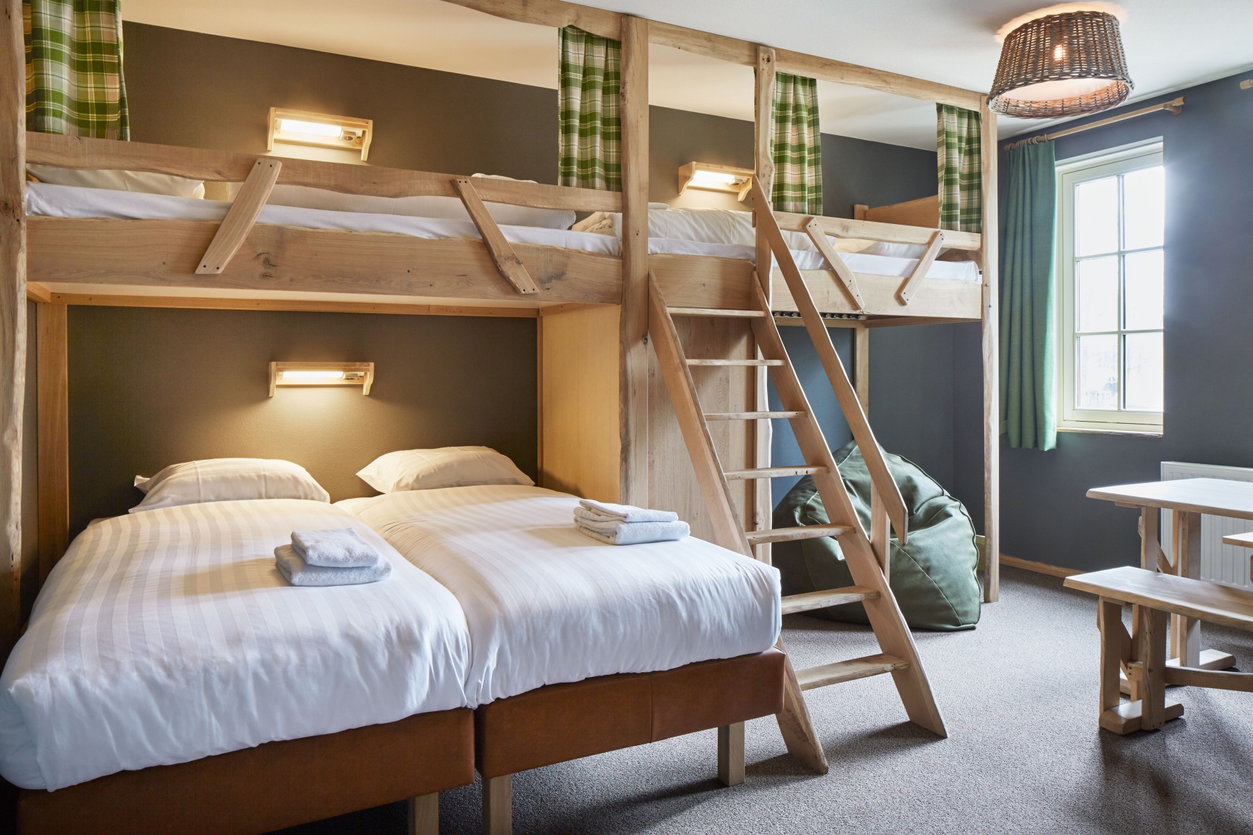 Efteling Loonsche Land Hotelzimmer f&uuml;r 6 Personen