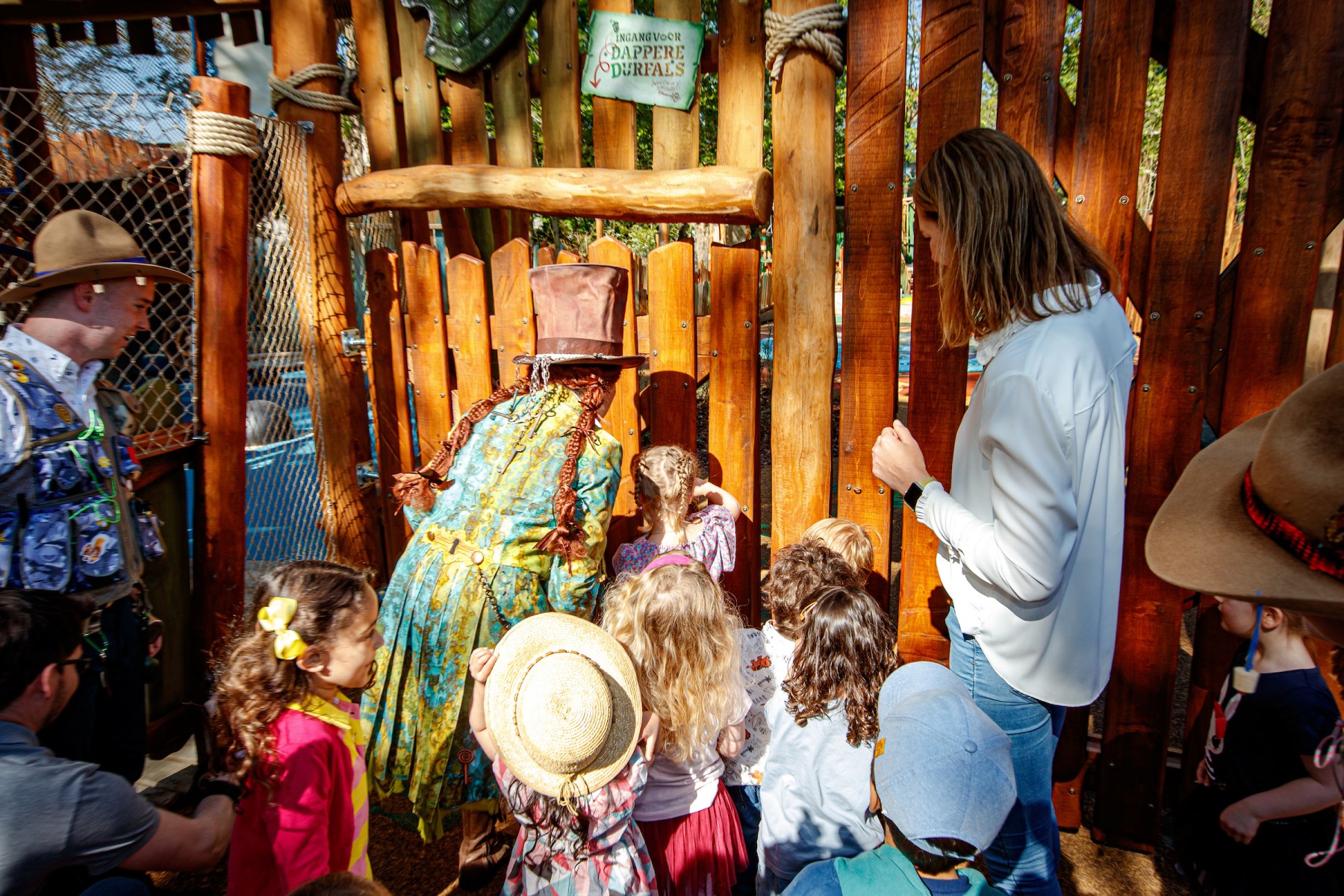 Efteling Spielwald Nest! - Kinder &ouml;ffnen heute Morgen die T&uuml;r zum neuen Spielwald