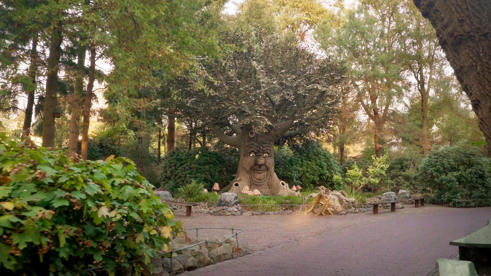 M&auml;rchenwald Efteling_Sprechender M&auml;rchenbaum