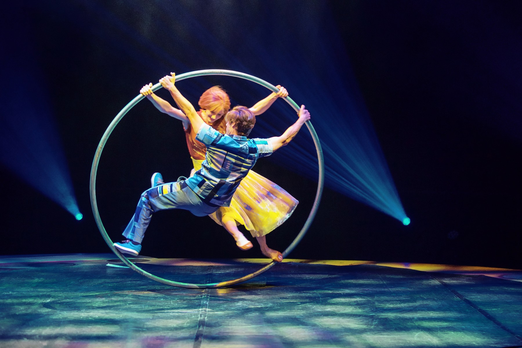 CARO - acrobatic ring 2