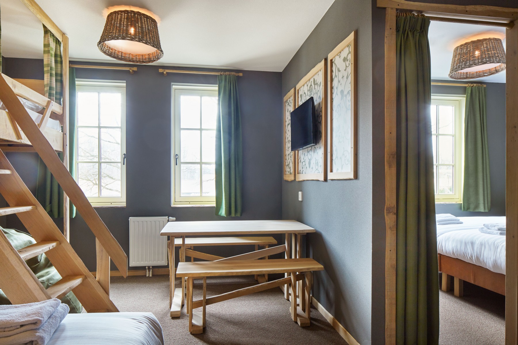 Holiday park Efteling Loonsche Land - interior hotel room 6 people b