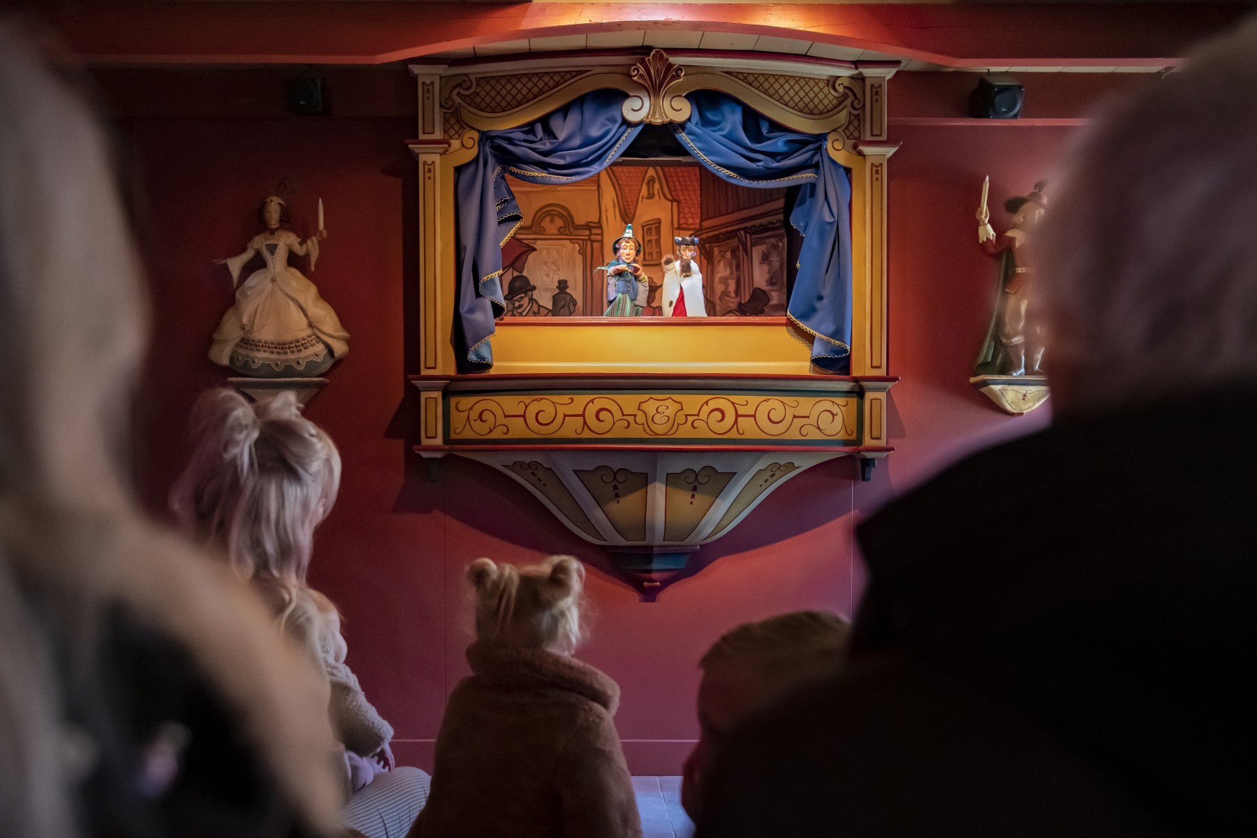 Efteling - poppentheater Anton Pieck Plein