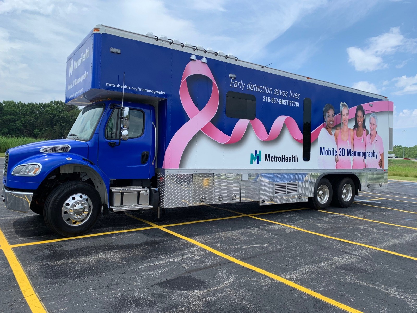 MetroHealth Expands Mobile 3D Mammography Coach to Discount Drug Mart