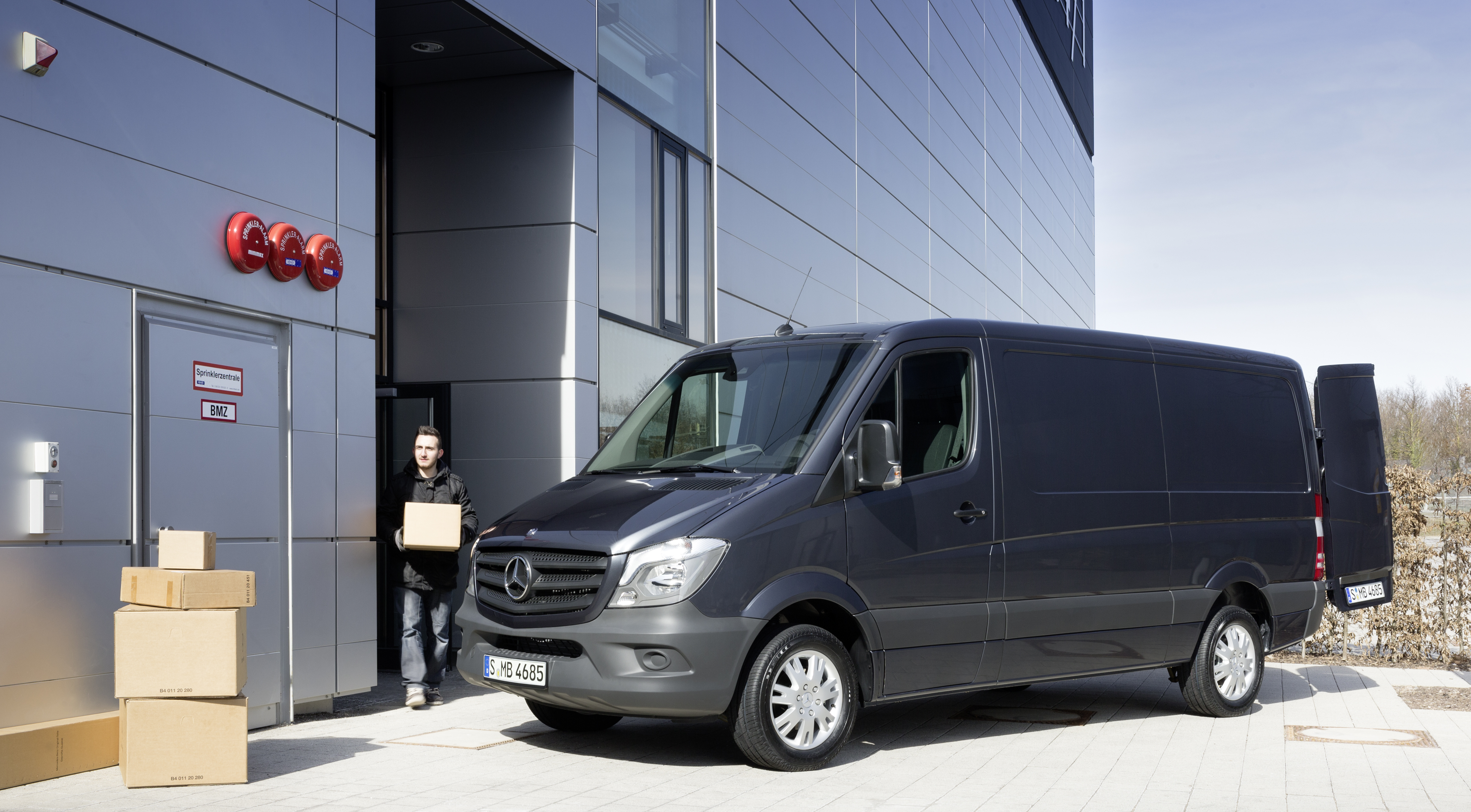 Mercedes-Benz Sprinter compie 20 anni