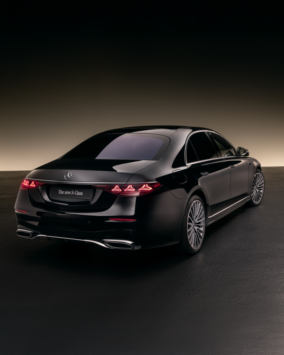 Private chauffeur Madrid - Mercedes AMG Line