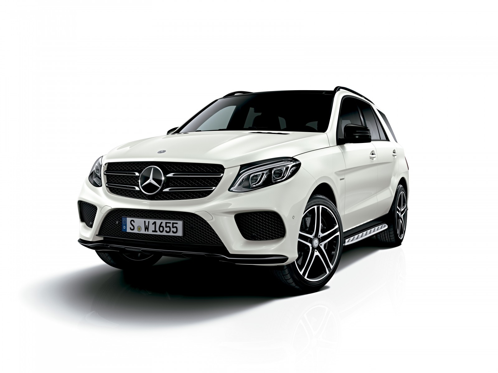 メルセデスAMG GLE 43 4MATIC」を発売