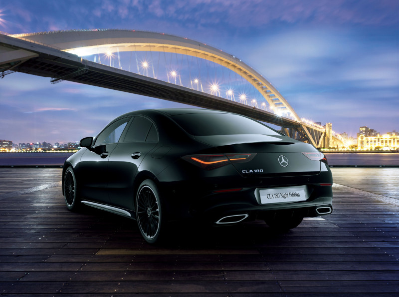 「CLA 180 Night Edition(BSG搭載モデル)」を限定発売