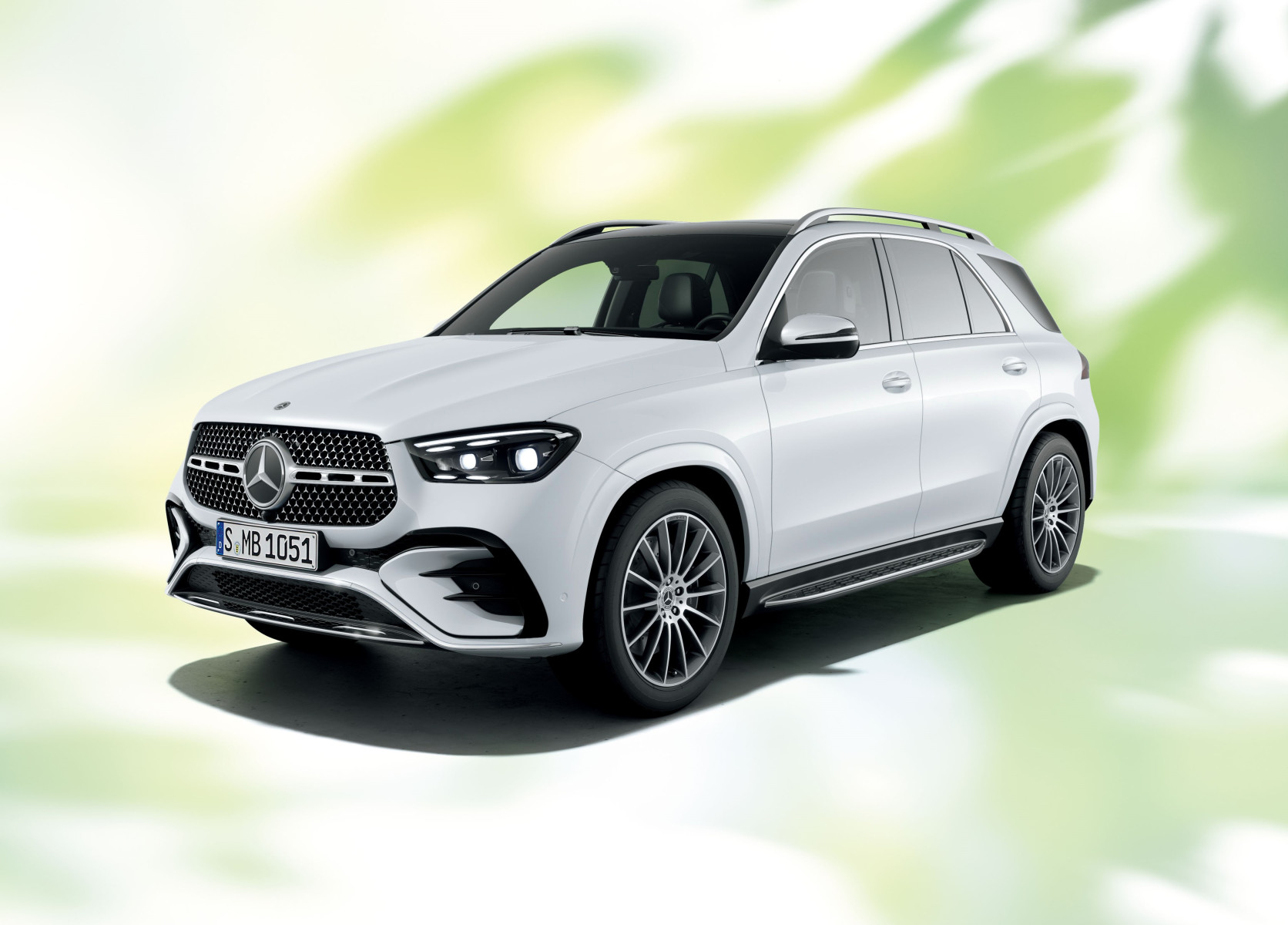 sui.R様　５５，５５５円は仮の価格　完成品の画像確認後に価格変更です♡ GLE 300 d」価格改定ならびに「GLE 450 d Core（SUV/Coupé）」を追加