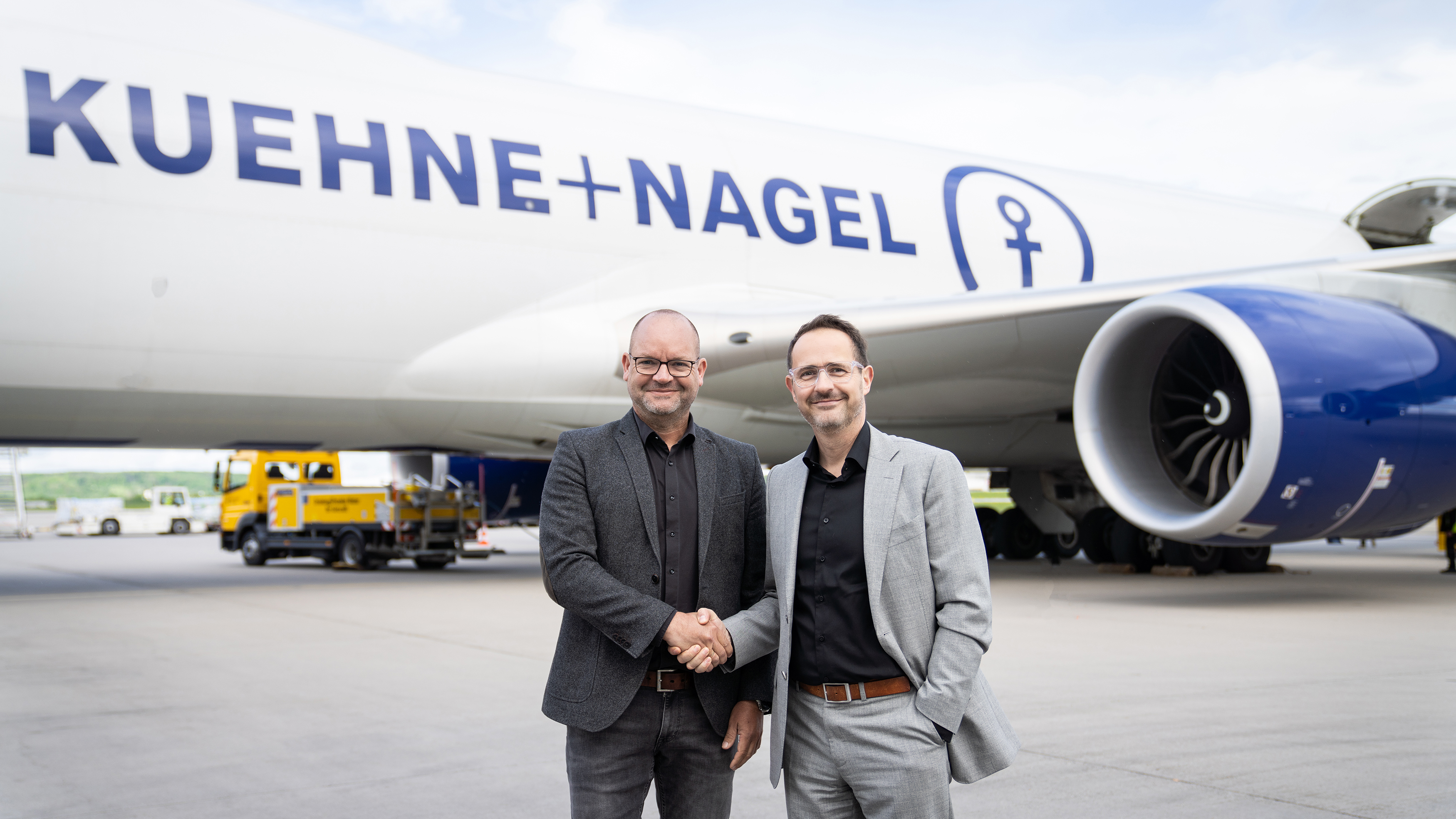 Partnership-Mercedes-Benz-Kuehne-Nagel