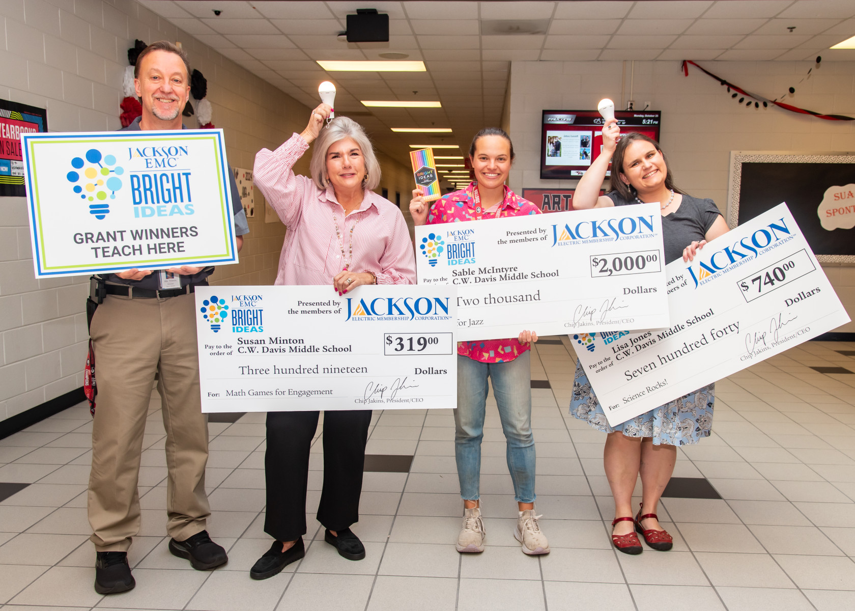 55 Teachers Receive Bright Ideas Grants from Jackson EMC