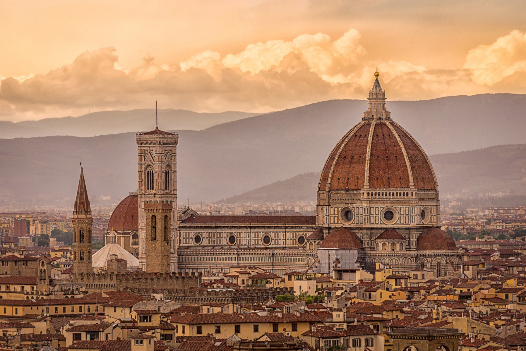 Florence. Credit - Pixabay
