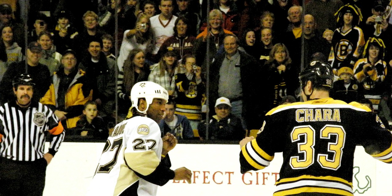 A history of fighting in hockey helped engender a culture of toughness and playing through pain, which exists to this day. This mentality is part of the challenge in trying to reduce head injuries in the sport, according to U of A experts. (Photo: Wikimedia Commons) A history of fighting in hockey helped engender a culture of toughness and playing through pain, which exists to this day. This mentality is part of the challenge in trying to reduce head injuries in the sport, according to U of A experts. (Photo: Wikimedia Commons)