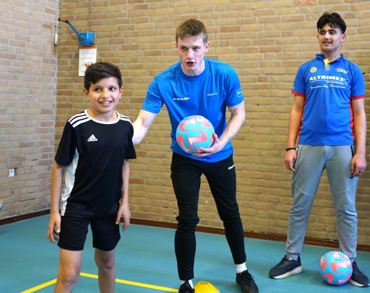 Hugo geeft instructies
