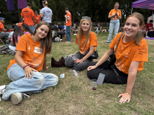 Iris, Lonneke en Jasmijn
