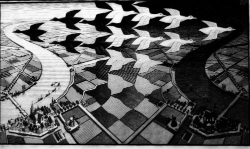 Day and night (1938) - Maurits Cornelis Escher ©Flickr/Pedrosimões (CC BY 2.0)