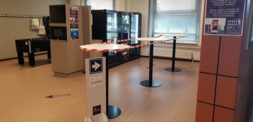 De 'rotonde' bij de automaten van de pabo op het TU/e-terrein.