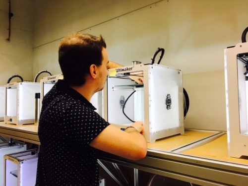 Studenten gaan bij Empower onder meer aan de slag met 3D-printen.