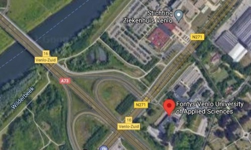 De Fontys-campus (rechtsonder) ligt vlak bij de Maas. - foto Google Maps