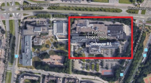 Gebouw R1 beslaat een kwart van de campus. (foto Google Maps)