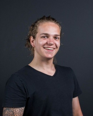 Niek van Dam