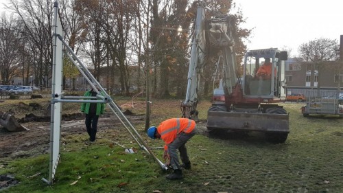 Voor gebouw R3, waar het nieuwe pand R10 zal verrijzen, worden al voorbereidingen getroffen.