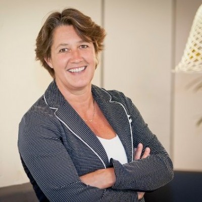 Yvonne Visser