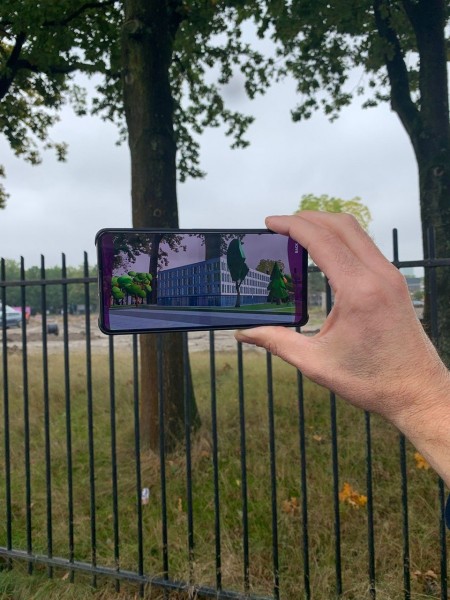 Een AR-app biedt nieuwsgierigen een kijkje in de toekomst van campus Rachelsmolen.