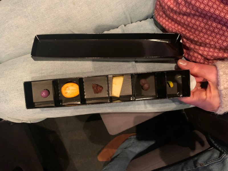 De proefbox met zes smaakbommetjes