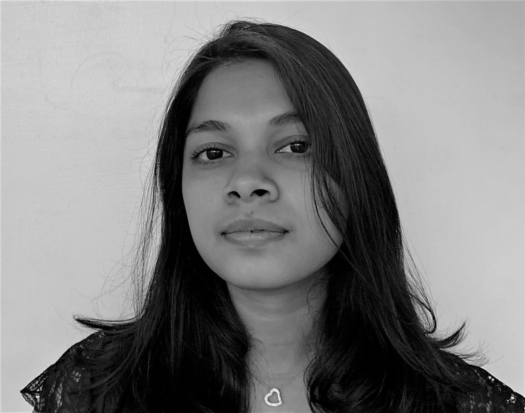 Rina Manjrekar (2)