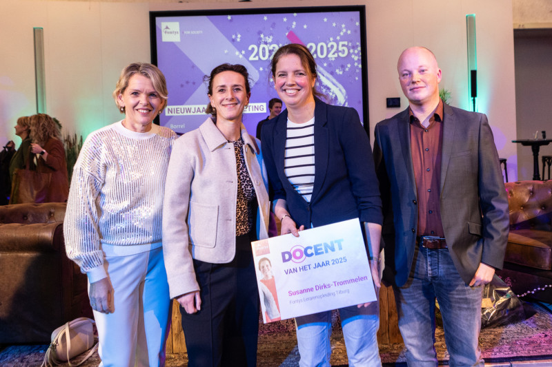 Susanne Dirks en de andere genomineerden: Corinka Schipper, Maaike Sier en Jeroen Keijzers (vlnr)