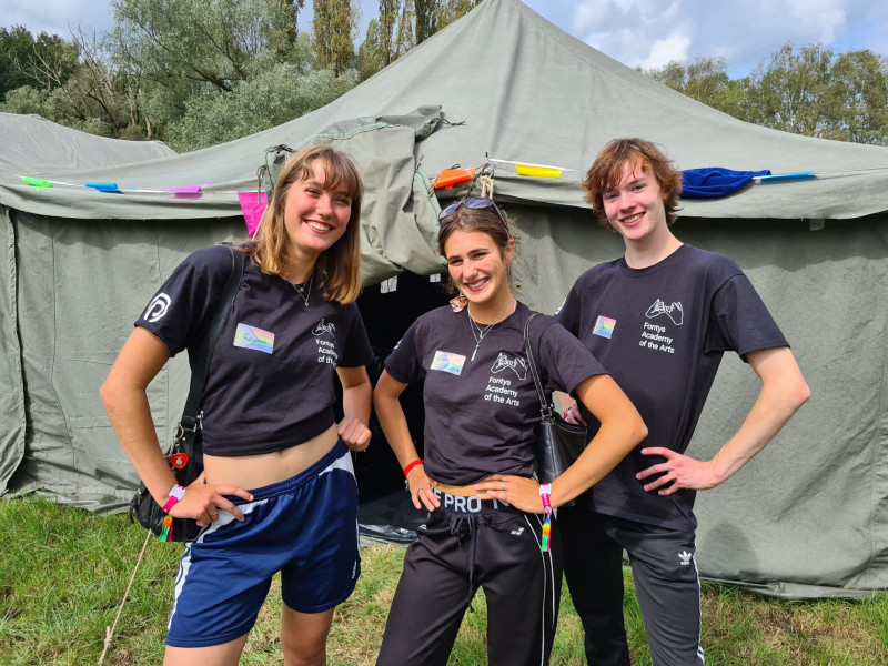 Rowan, Ella Maria en Tijn