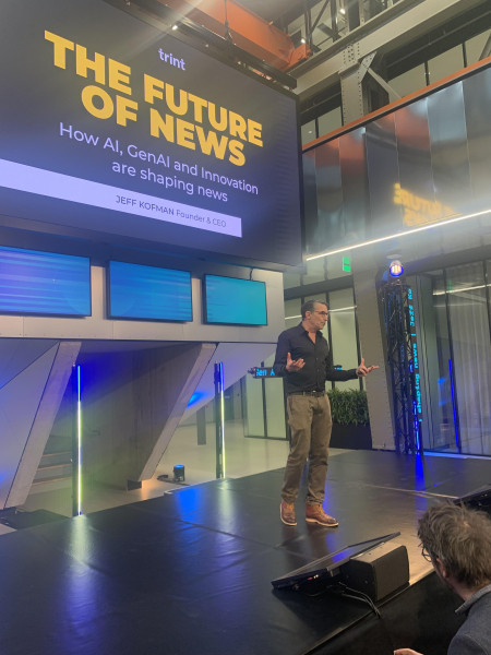 Jeffrey Kofman tijdens zijn presentatie