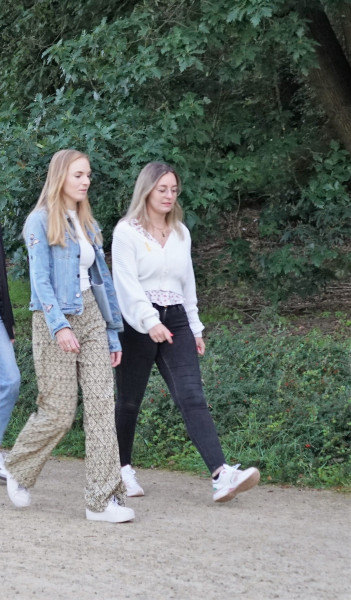 Fleur Uittenhout en Guusje van Riel