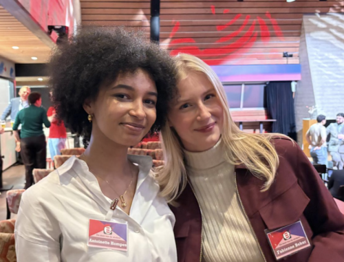 Fabienne Beker (rechts)