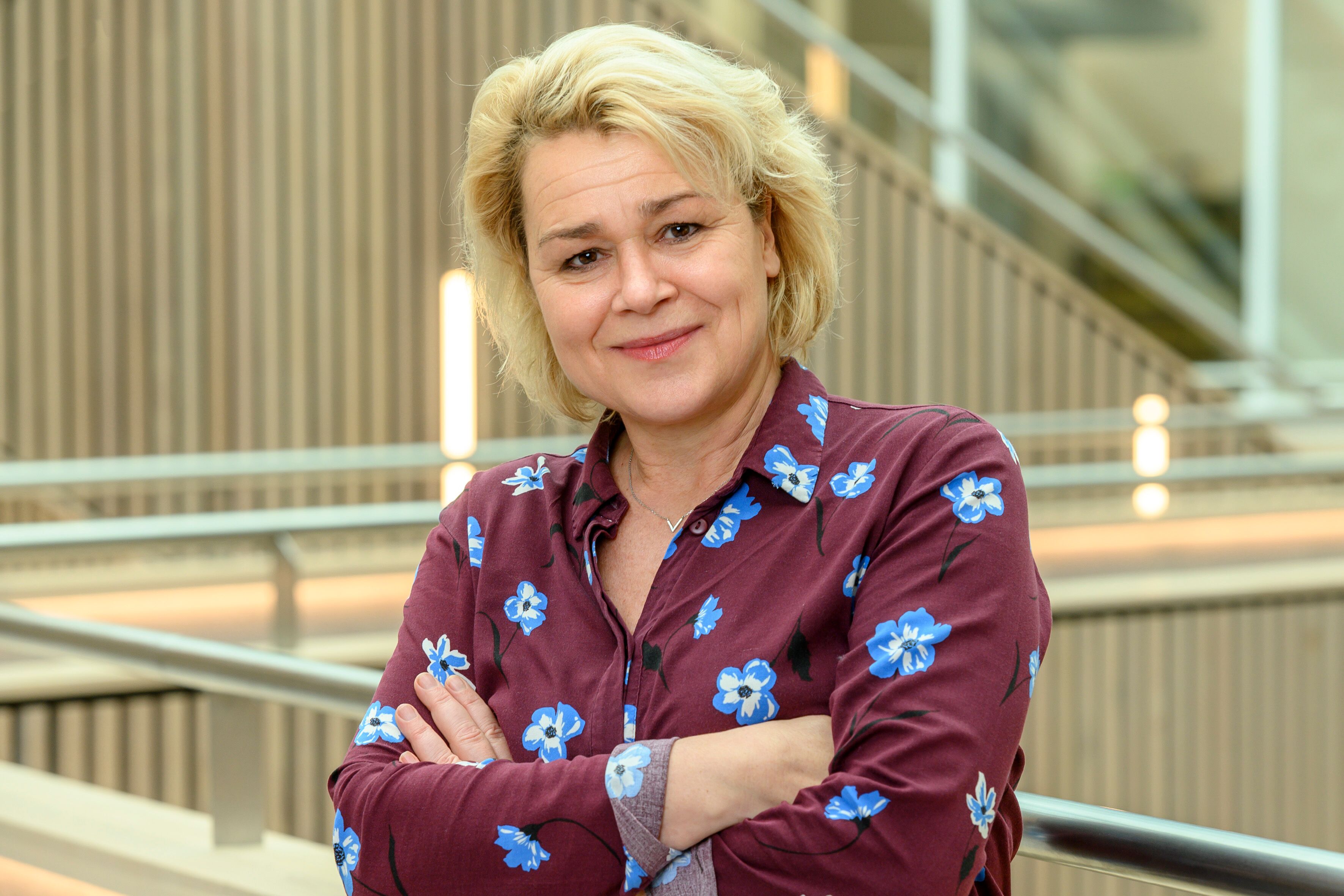 Hanneke Roes, hier nog in gebouw Nexus, werkt nu thuis.
